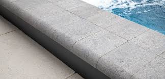 BRUSSELS FULLNOSE LIMESTONE