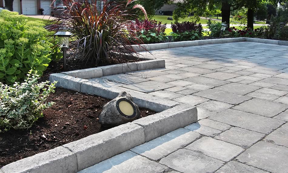 ANTICO CURB 15.75" - GREY MIX