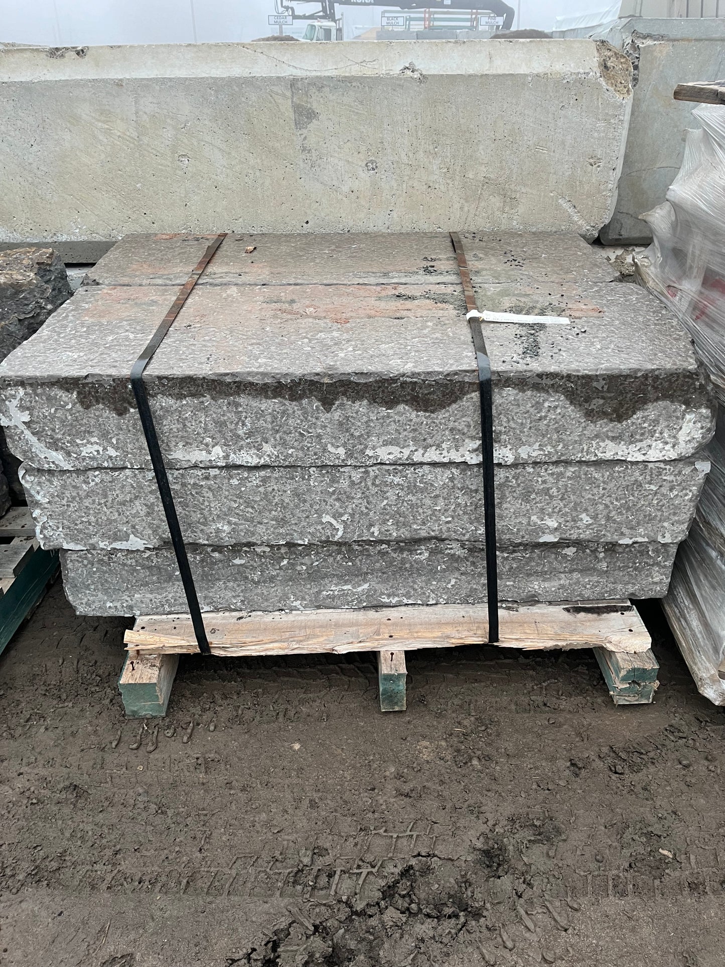 HIGHLAND STEPS FLAMED 7HX18DX4'