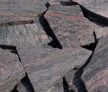 MUSKOKA GRANITE FLAGSTONE 2"