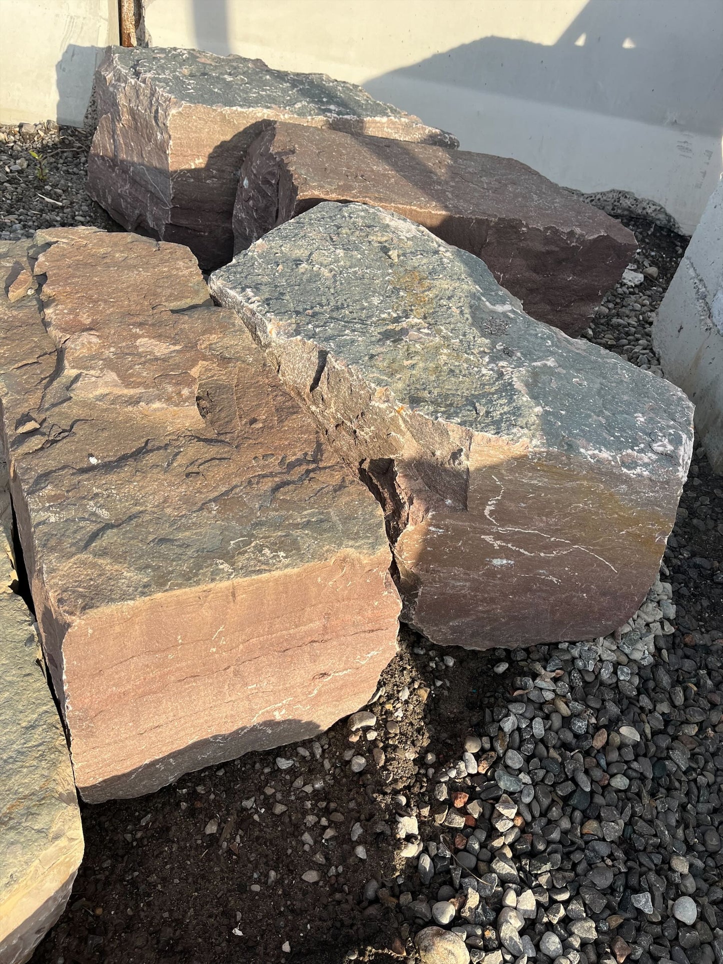 BROOK ARMOUR STONE 8"-20" BROWN