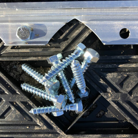 STRONGHOLD SYNTHETIC BASED SCREWS 50 BX